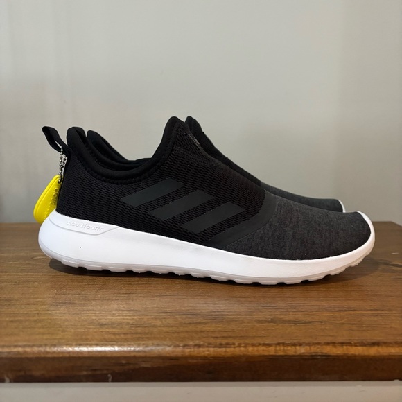Adidas Lite Racer Slip On Sneaker Left Shoe - 8 Right Shoe - 7.5 Black Gray - Picture 3 of 9